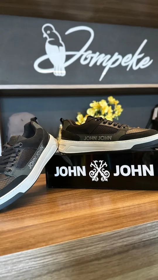 TENIS BLACK AND GREY JJ